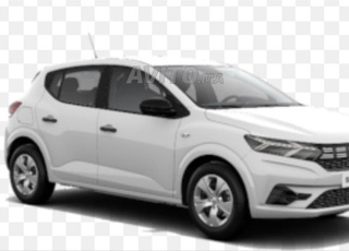 Sandero Blanche à Nador