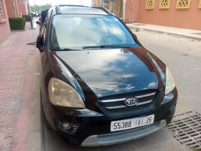 Kia carens 