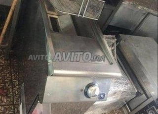friteuse sur placard gaz 