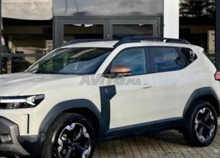 داستر بيضاء أنيقة للإيجار