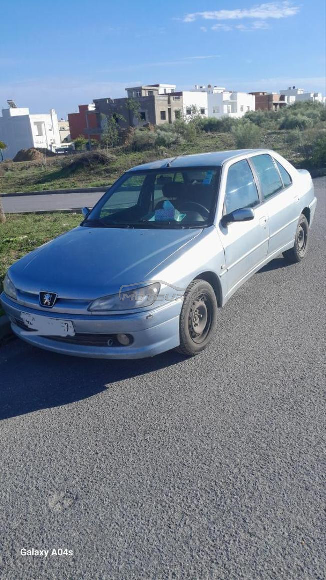 peugeot 306 en très bon état 