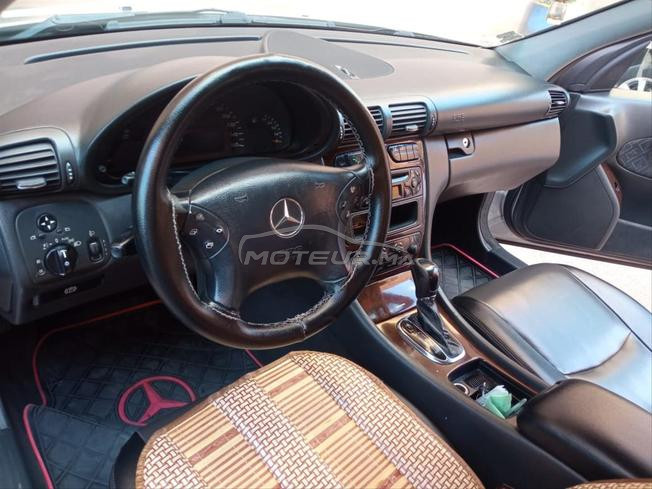 Mercedes-Benz 220 Diesel Automatique 2003