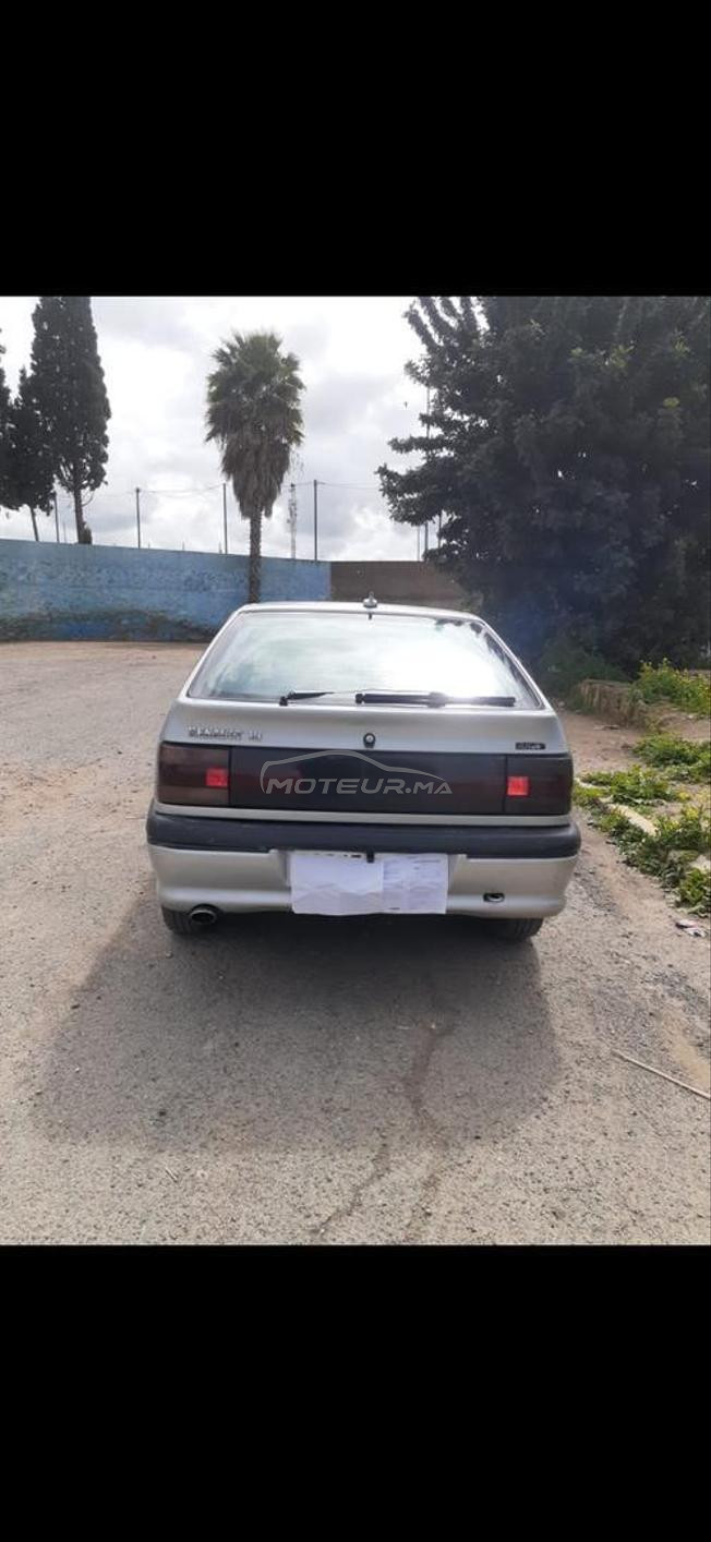 سيارة ممتازة 