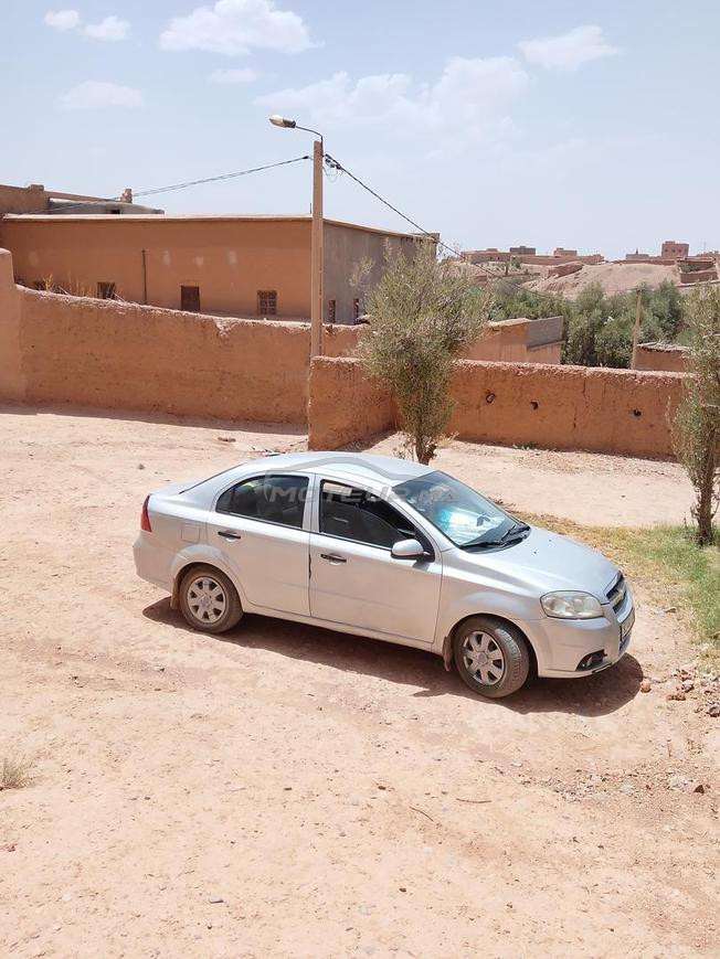 سيارة شيفرولي افيو في حالة جيدة كالجديد