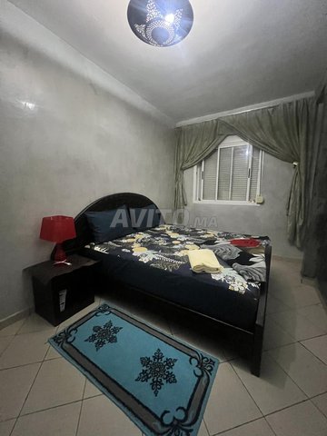 غرفة نوم من الخشب البربري 1.60 علي 1.90 