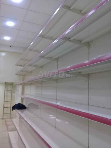 étagère pour supermarché