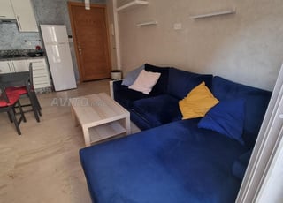 Très joli studio meublé à louer