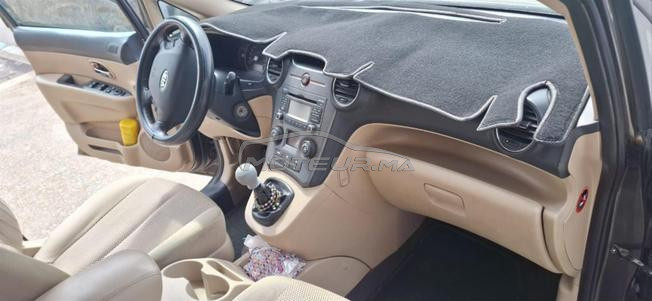 kia carens 2012