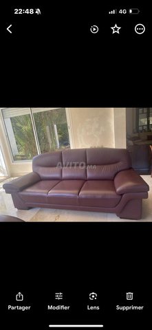 Fauteuil en cuir excellente qualite 