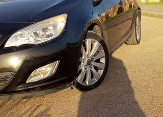 opeL astra 2012 