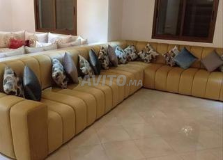 canapé jaune moutard