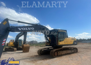 POCLAIN VOLVO EC240CL MODEL 2011 deouana 2025