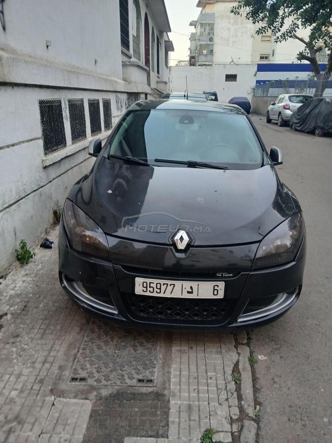 voiture trés bon etat