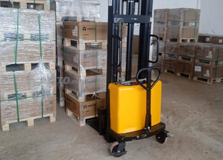 gerbeur semi électrique 