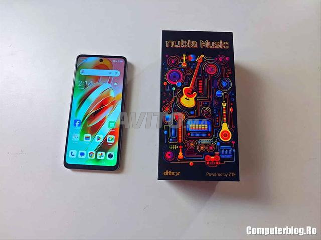 ZTE nubia Music