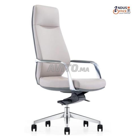 des fauteuils en promo 