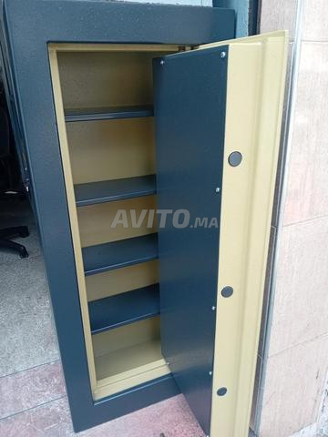 coffre fort blindé bon qualité 180kg  - 2