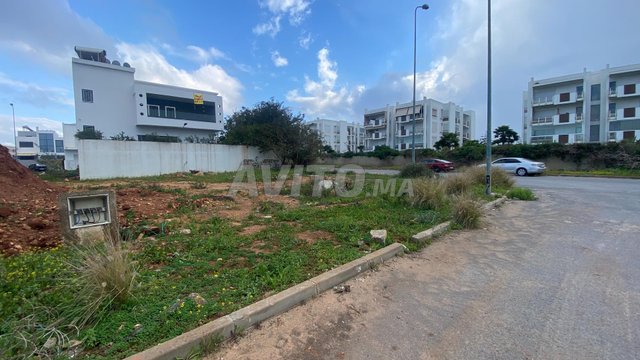 terrain pour villa a vendre à bouznika