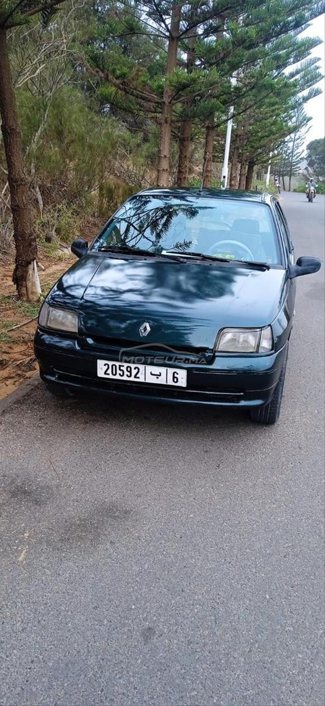 Renault Clio Essence Manuelle 1991 à Essaouira