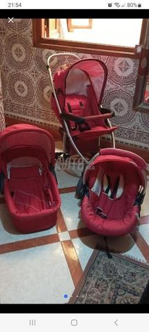 pousette et ces accessoirs