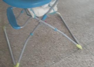 كرسي للأطفال