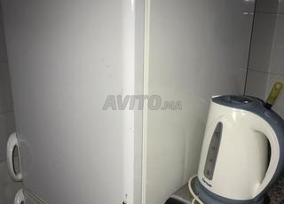 ثلاجة بمجمد