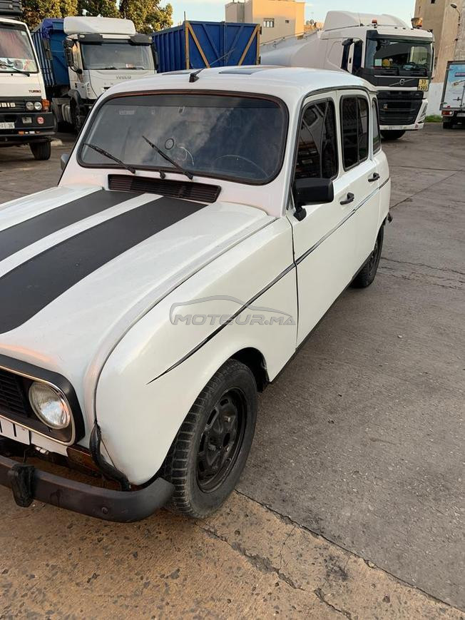 Renault R4 Essence Manuelle 1986 à Casablanca