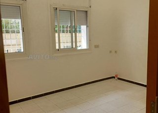 Bureau de 90 m² a louer situé a HASSAN