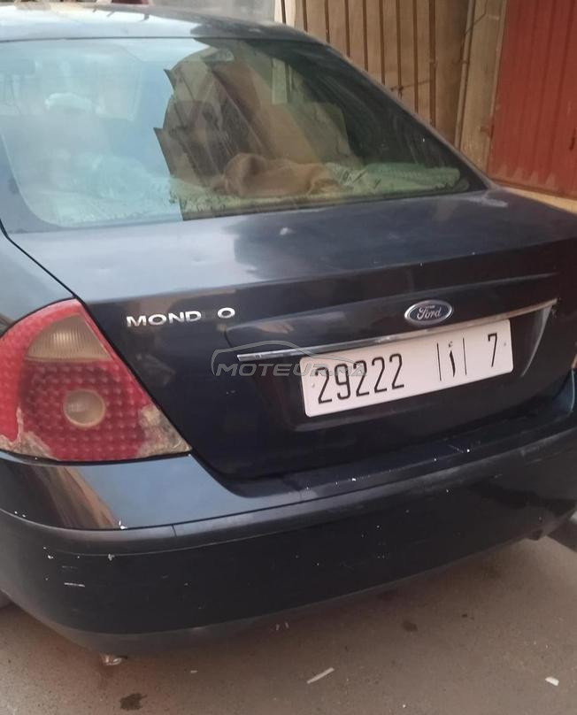 Ford Mondeo Essence Manuelle 2005 à Sidi Bennour