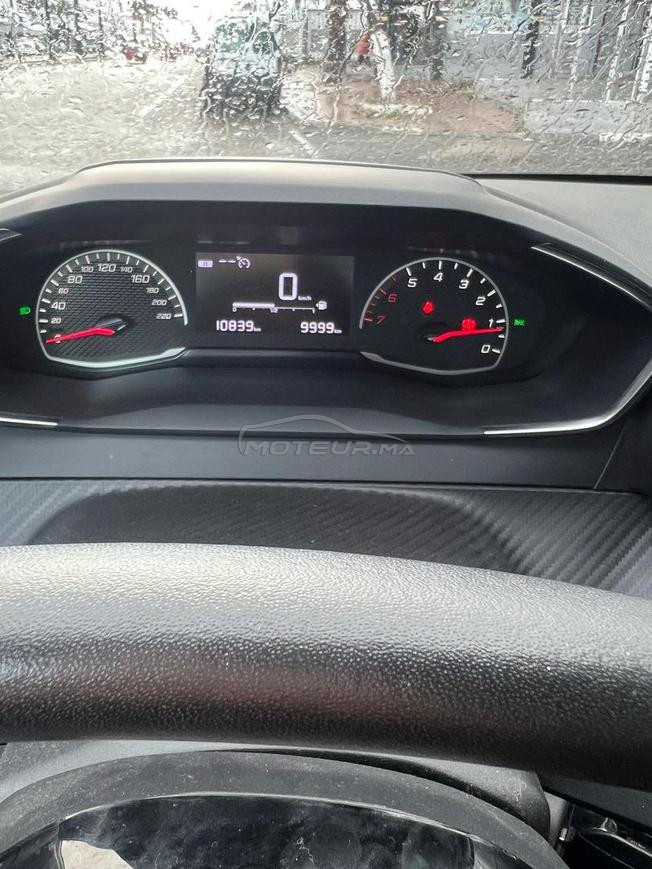 Peugeot 208 Diesel Manuelle 2024 à Casablanca