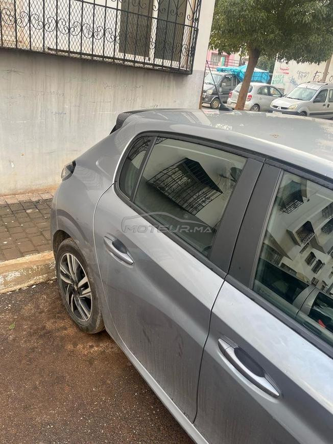 Peugeot 208 Diesel Manuelle 2024 à Casablanca
