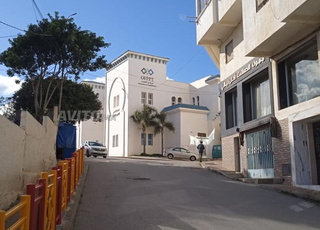 شقق للبيع 80 m² في الفنيدق