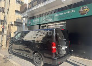 تأجير سيارات 9 مقاعد