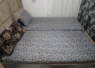 deux lits pour enfants 