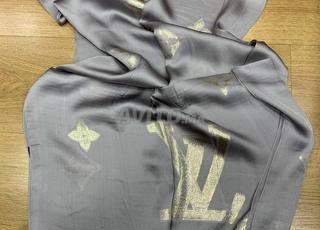 châles de Luxe Louis Vuitton LV547