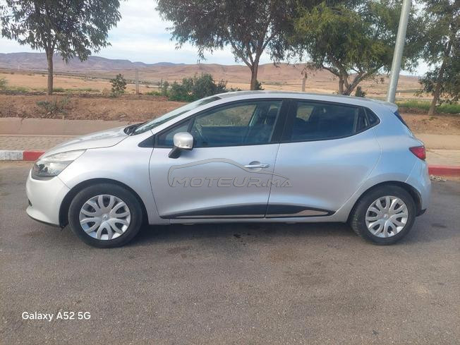 Renault Clio Essence Manuelle 2016 à Fès
