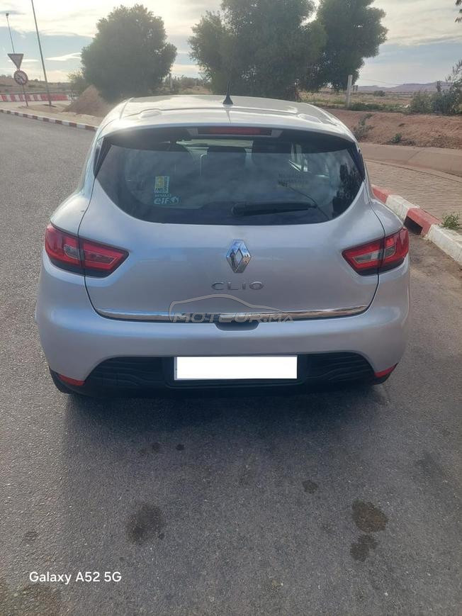 Renault Clio Essence Manuelle 2016 à Fès