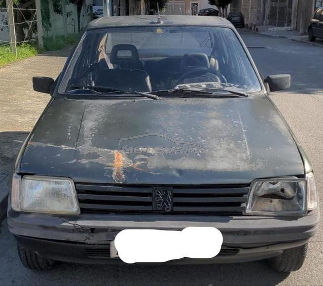 Peugeot 205 Essence a débattre