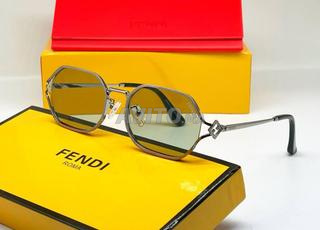 Lunette Solaire Fendi FN7650
