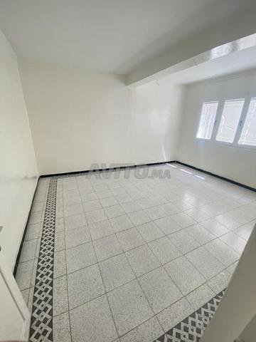 Bureau bien situé a Hassan  - 2