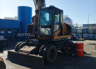 Pelle Caterpillar M318