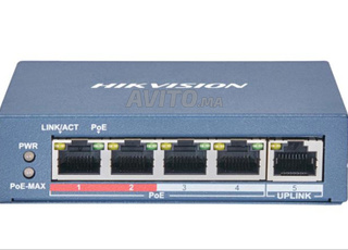 HIKVISION Switch 5 Ports 10/100 PoE - Neuf