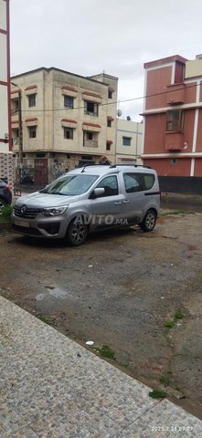 رونو اكسبريس