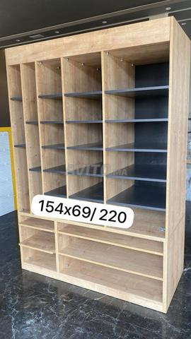 les présentoirs en bois très bon qualité  - 2