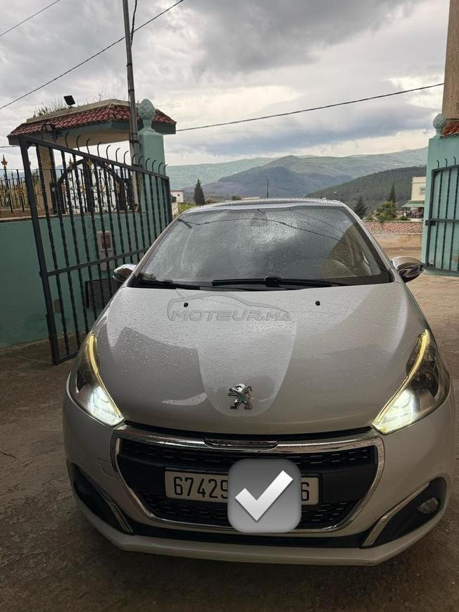 peugeot 208 1.6 hdi 90cv