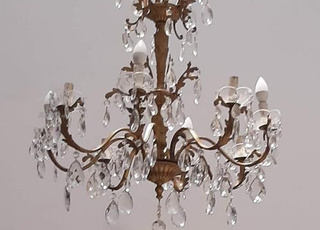 ثرية تقليدية اثرية