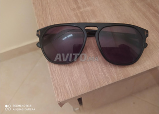 Lunette de soleil et vue 