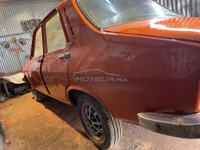 Renault 12