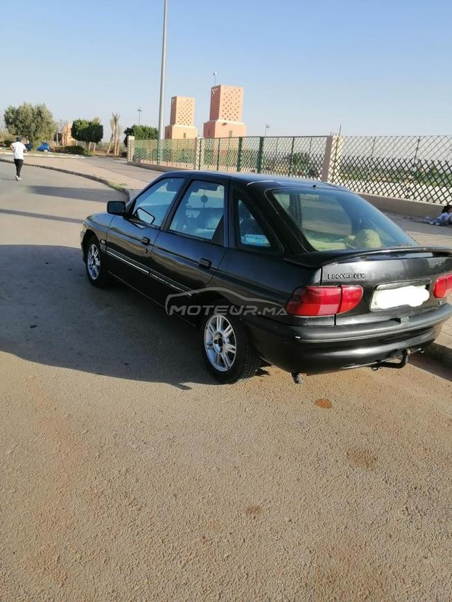 فورد إسكورت ديوانة 2001