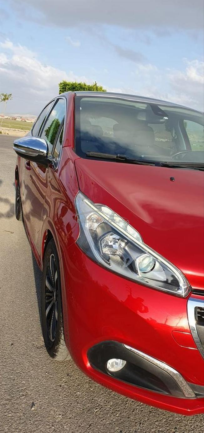Peugeot 208 gt